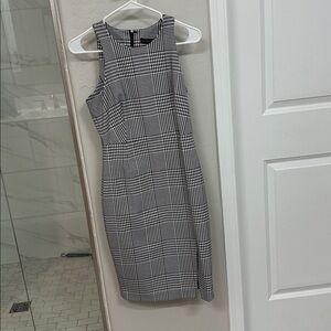 Banana Republic Black and White Houndstooth Dress